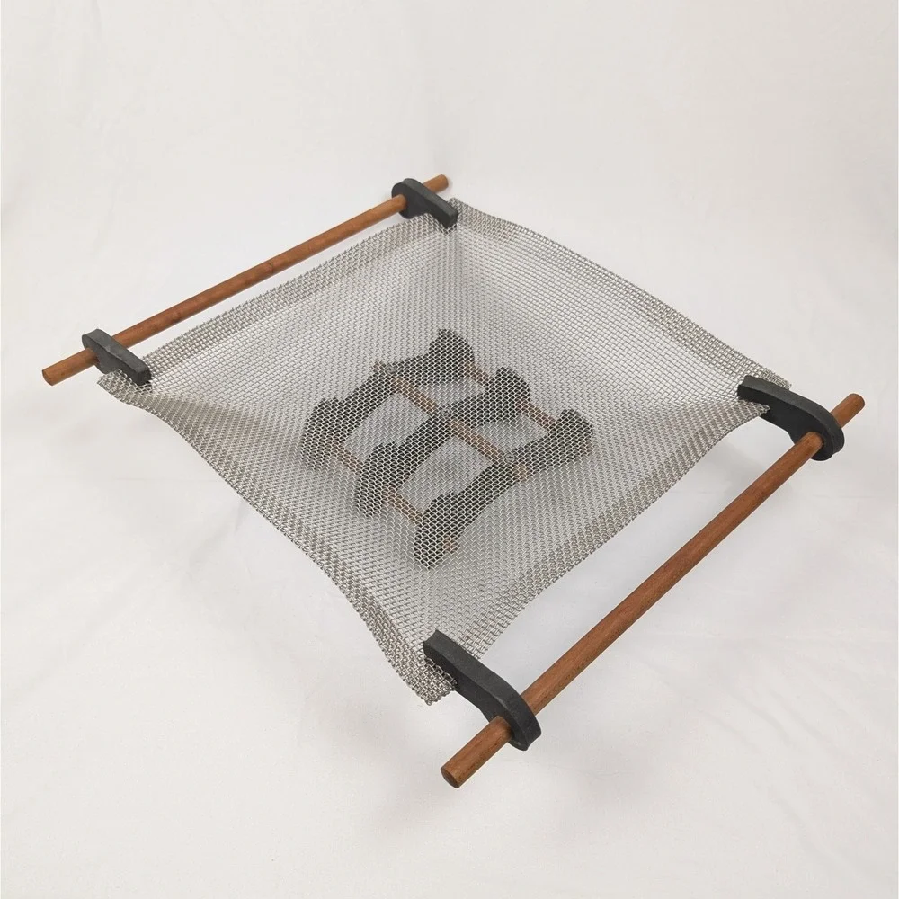 Santamarina Woven Basket Tray Metal Mesh Bowl Wood Accent Home‎ Decor Fruit